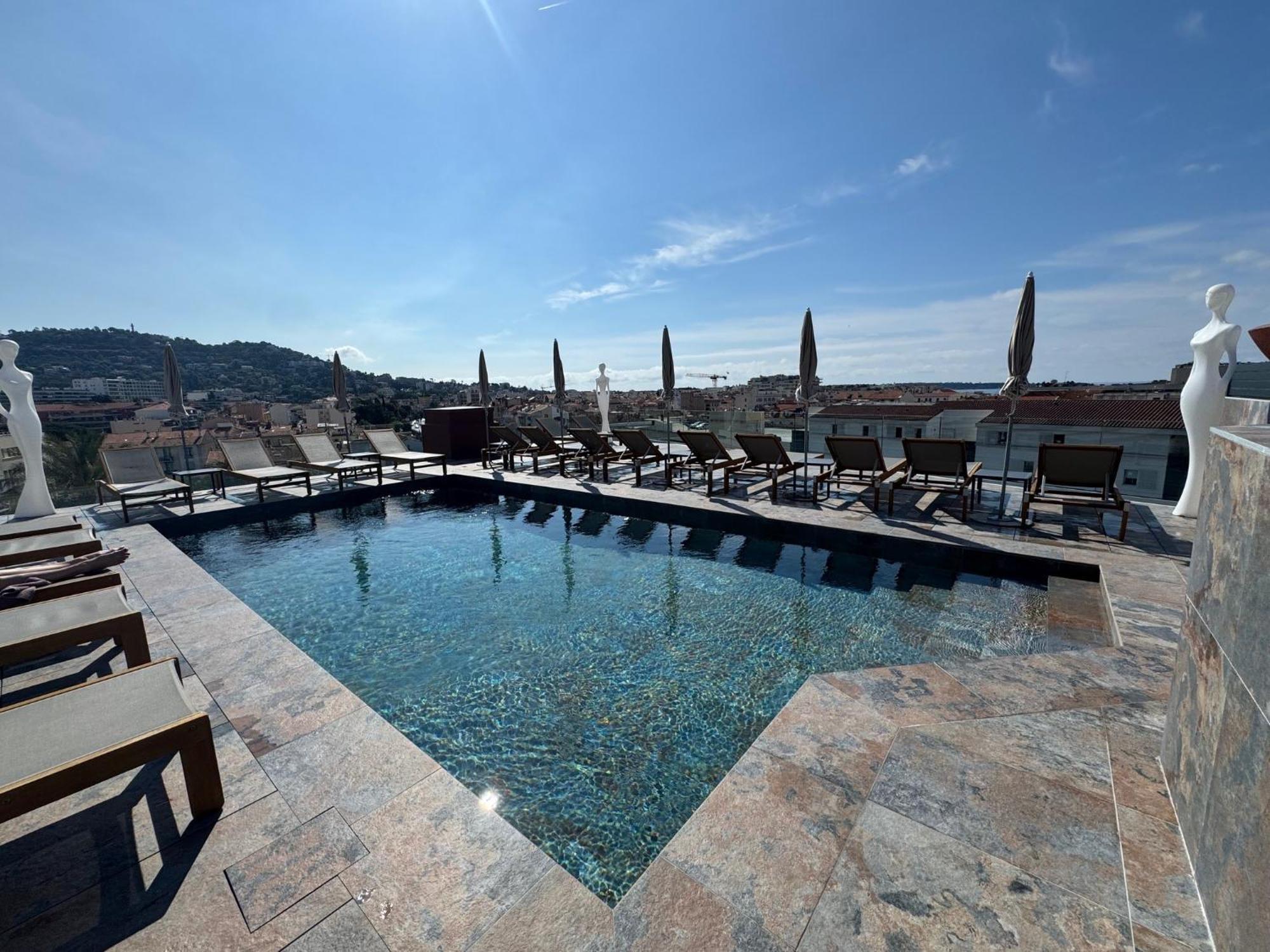 Western Riviera Hotel