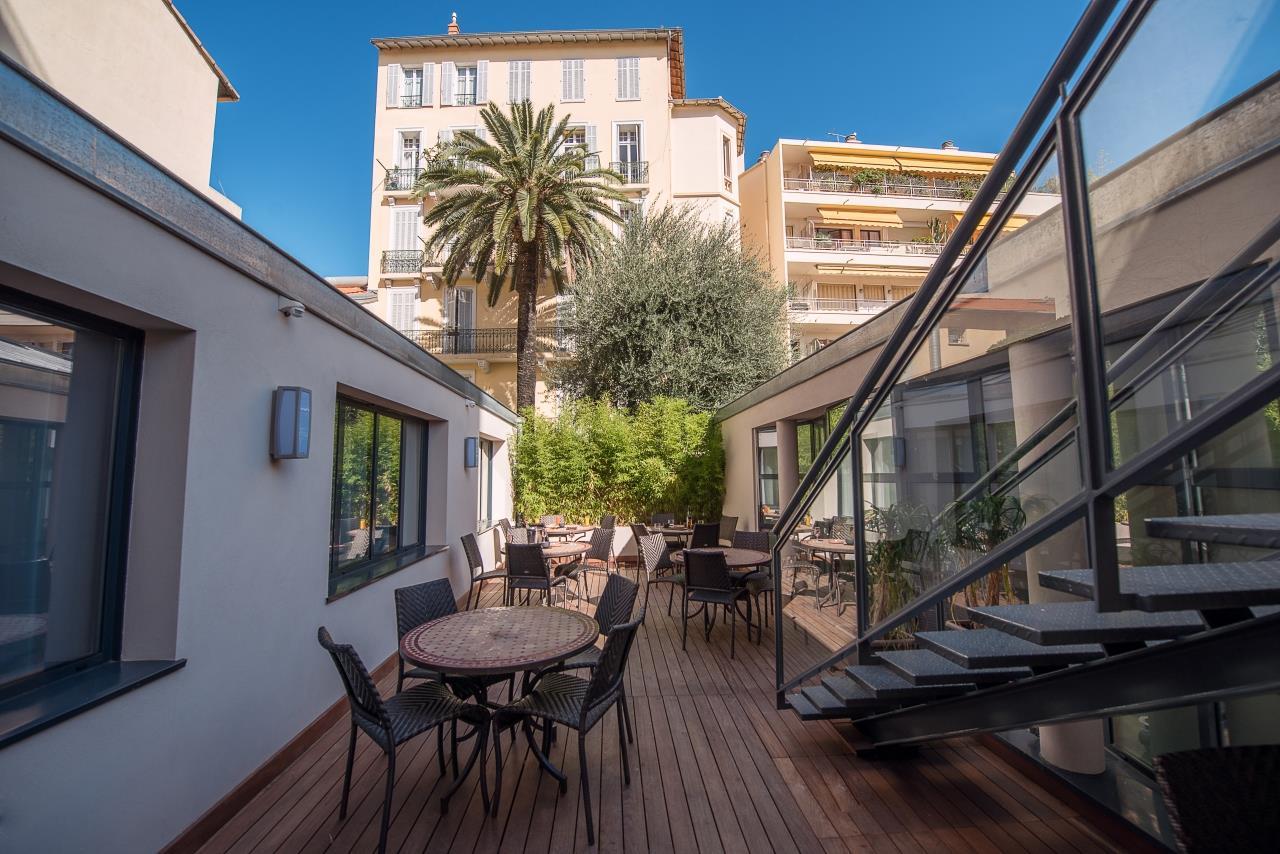 Western Riviera Hotel